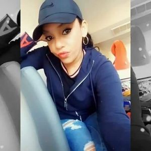 Meet your Posher, Danay